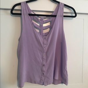 Liliac Tank